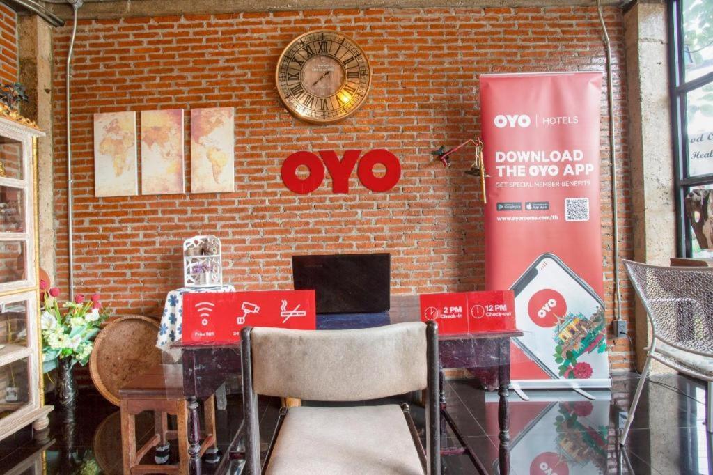 Oyo 1155 Bikers House And Enduro Tours Chiang Mai Hotel Buitenkant foto