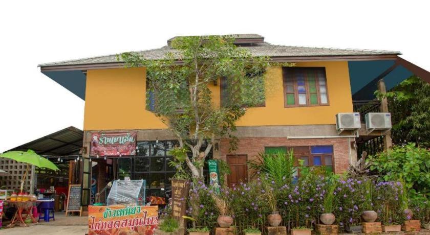 Oyo 1155 Bikers House And Enduro Tours Chiang Mai Hotel Buitenkant foto