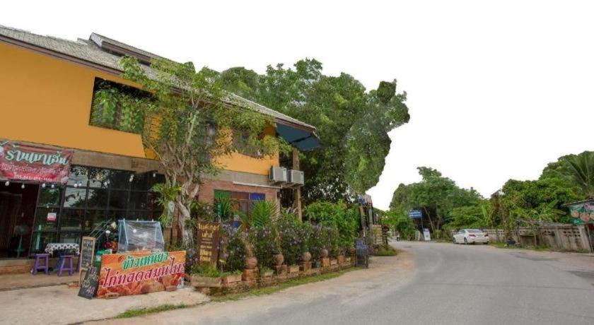 Oyo 1155 Bikers House And Enduro Tours Chiang Mai Hotel Buitenkant foto