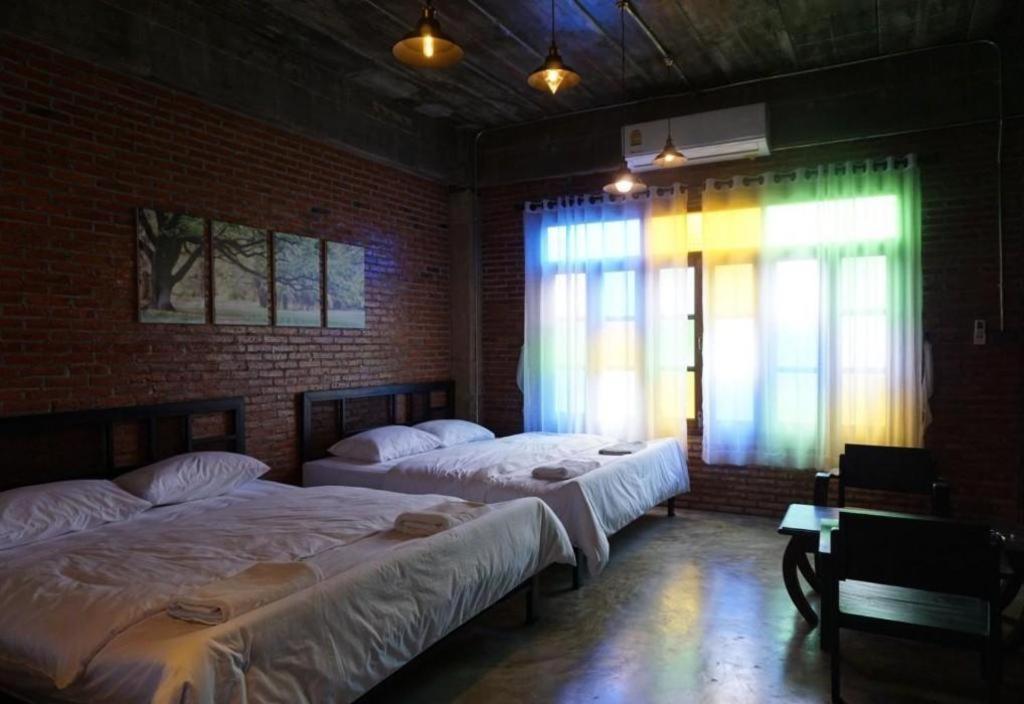 Oyo 1155 Bikers House And Enduro Tours Chiang Mai Hotel Buitenkant foto