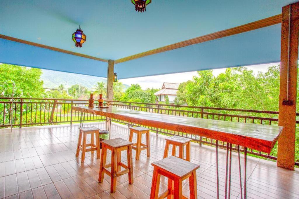 Oyo 1155 Bikers House And Enduro Tours Chiang Mai Hotel Buitenkant foto